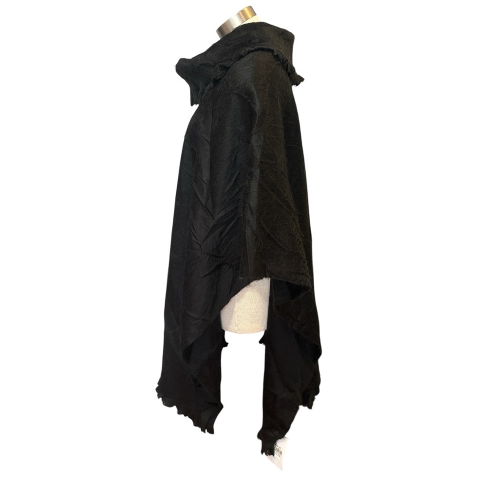 NWT Pokoloko Cowl Neck Poncho Shawl Black "Ink Tartan" One Size - Picture 8 of 14